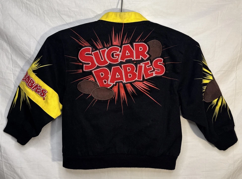 Chaqueta de Colección JH Designs Sugar Babies Niño Pequeño 4T Sugar Daddy Bordada A Presión Foto 2 de 4