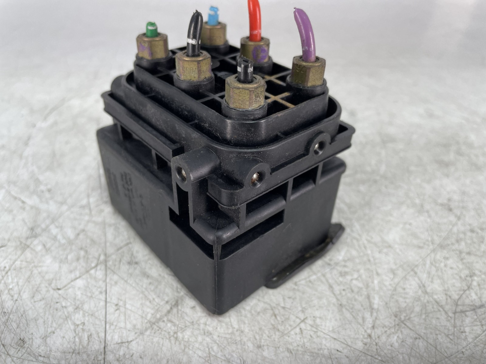 ✅ 2013-2018 OEM Bentley Continental GT GTC Air Suspension Valve Block NOTE*