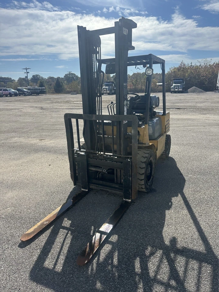 Caterpillar GP60 - Image 2 of 4