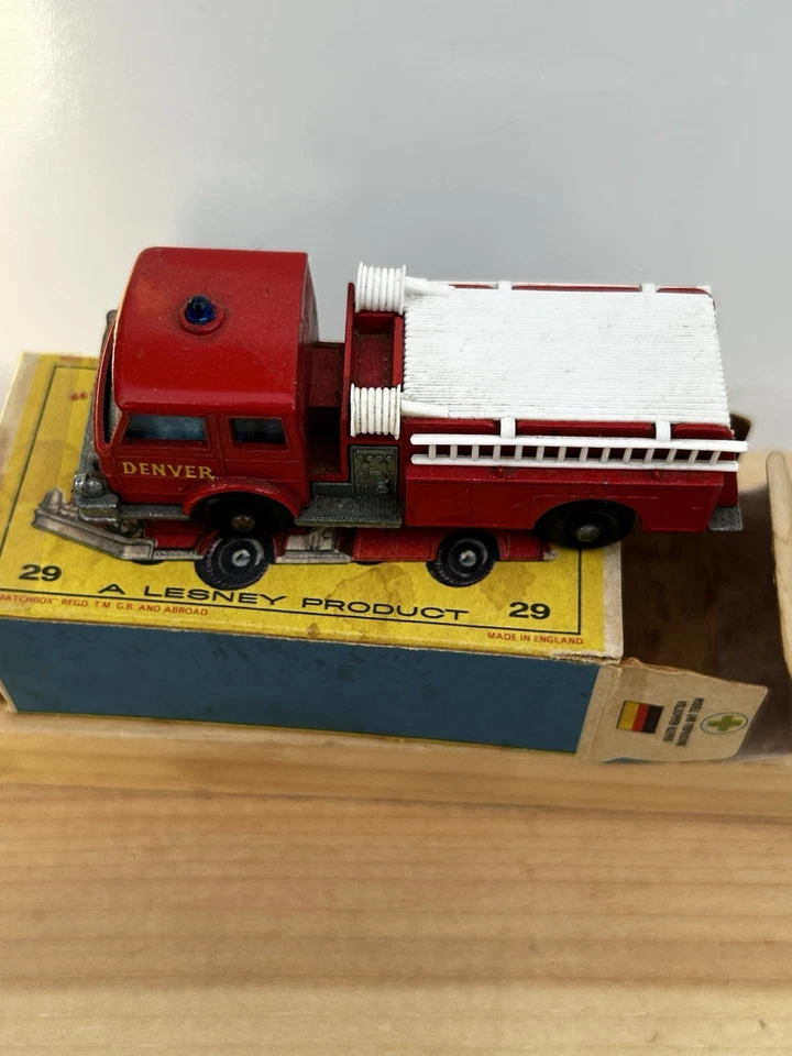 Matchbox Lesney 29 Denver Fire Pumper Engine 1966 In Box diecast toy car truck - Image 2 of 4