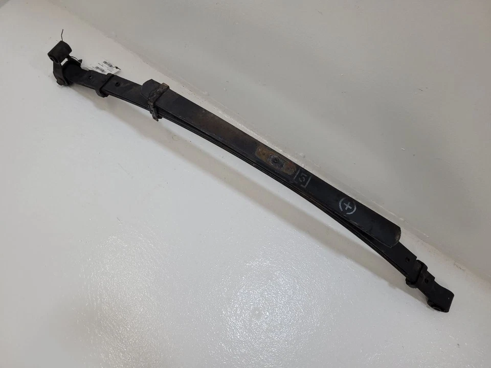 2007 07 NISSAN TITAN RH Right Rear Leaf Spring 550207S20A        Foto 2 de 4