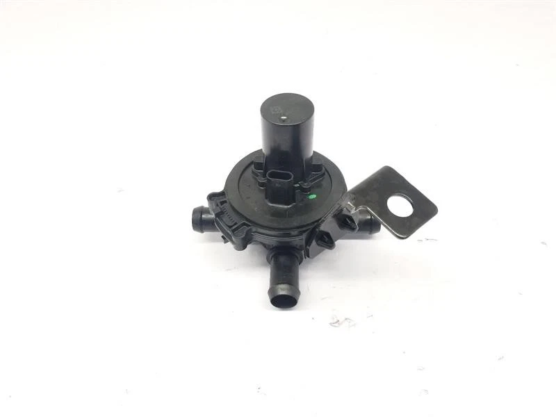 2024 FORD MUSTANG MACH-E AUXILIARY WATER PUMP ELECTRIC EHL7 LU5A8C508AE - Image 3 of 4