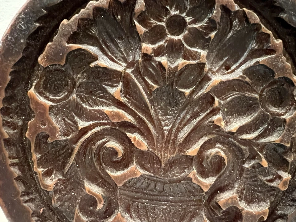 Lebzelter Holzform German Folk Art Wax Flower Basket Butter or Cookie Mold c1930 - Image 3 of 4