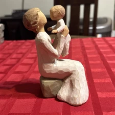 Willow Tree "GRANDMOTHER" 2001 by Susan Lordi DEMDACO