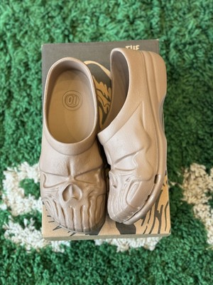 Warren Lotas Foam Shoe Size 10