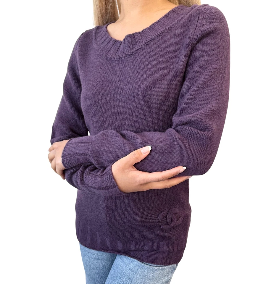 Suéter Top CHANEL Vintage P44576 Logo CC #34 Pullover Púrpura Cachemira Foto 3 de 4