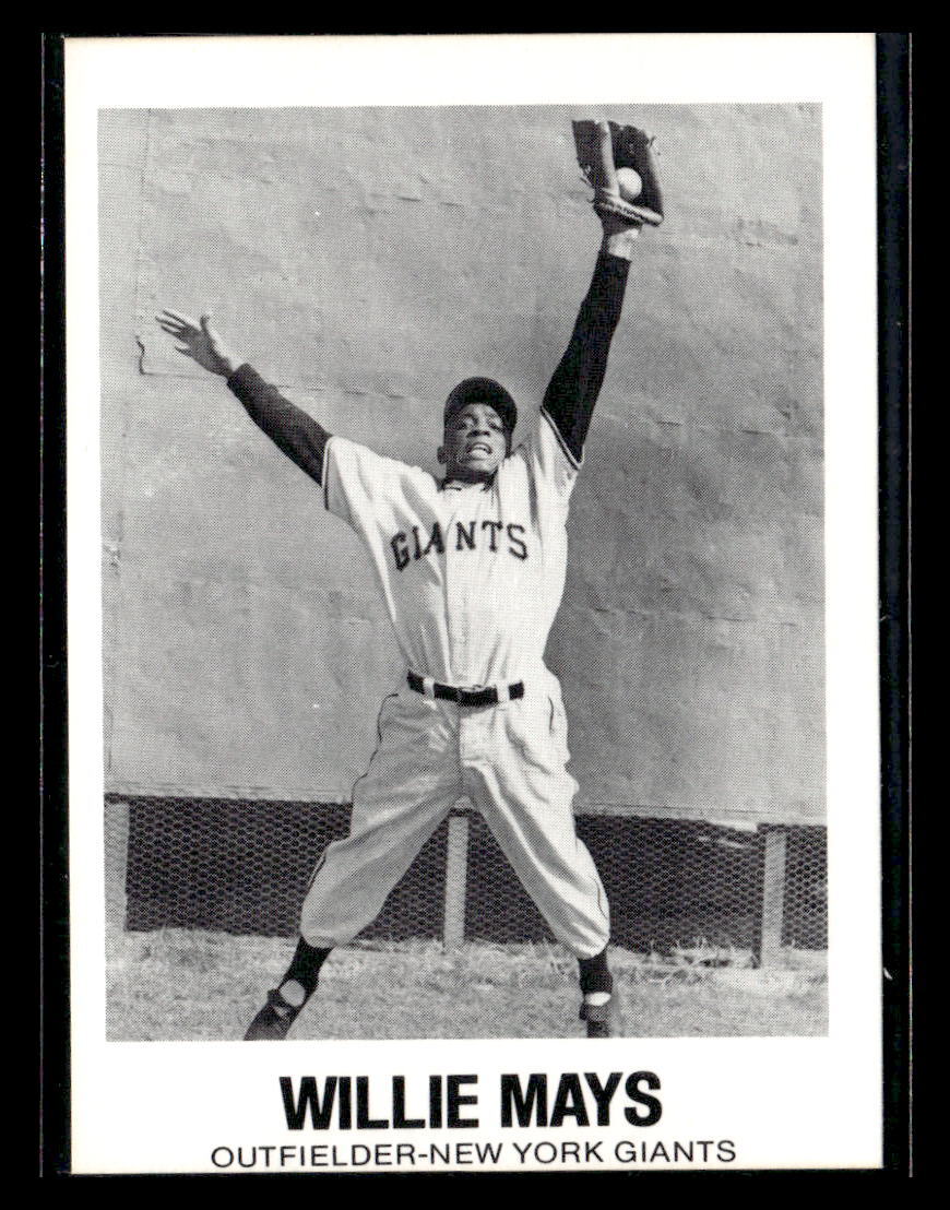 1977-84 Galasso Glossy Greats #8 Willie Mays