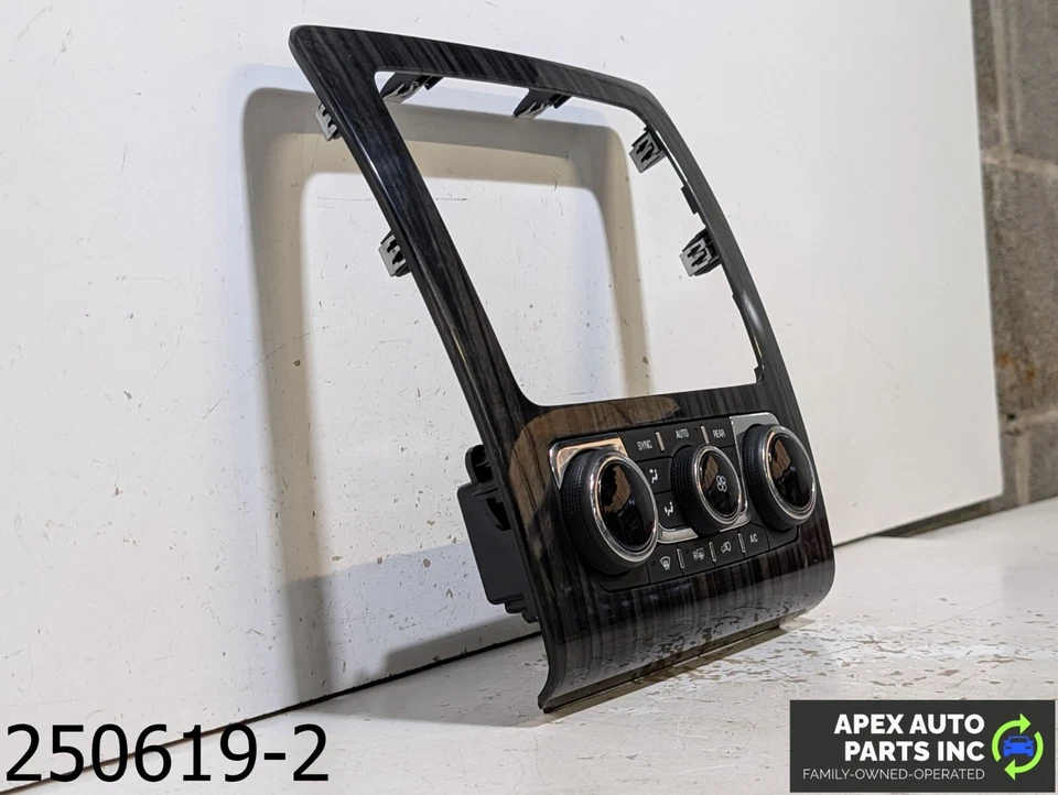 Controle de temperatura dianteiro Chevrolet Traverse 3.6L fabricante de equipamento original 2013-2017 - Imagem 4 de 4