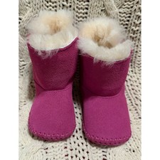 UGG Australia Jesse Infant 2/3 Boots Pink Suede Sheepskin Lined Magenta Booties