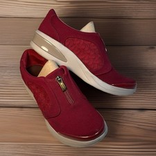 BZees FLORENCE Cloud Nine Loafers Sneakers Dark Red Women's Comfort Shoes Sz 7M