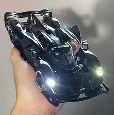 Aston Martin Valkyrie AMR Pro 1:24 Modellauto...