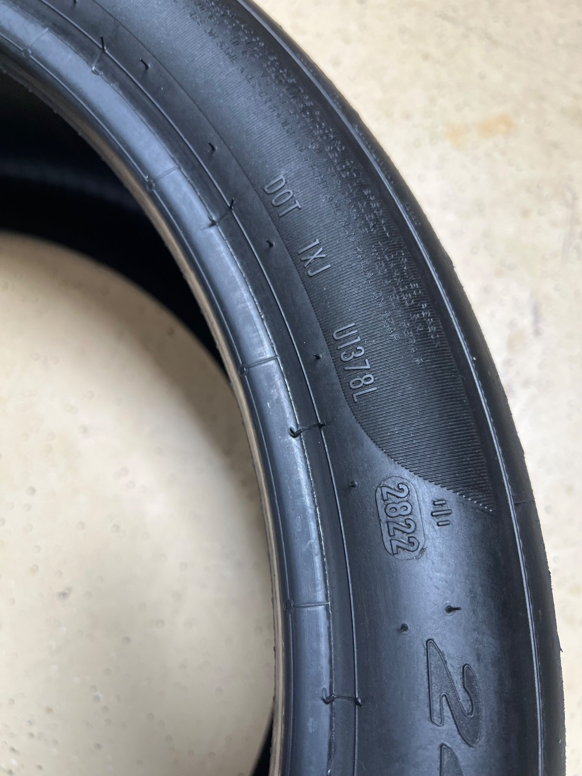 2 - NO REPAIRS 245/35ZR19 XL (93Y) Pirelli P Zero Trofeo R (MC1) McLaren - 5130