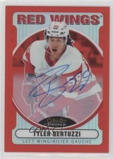 2021-22 O-Pee-Chee Platinum Retro Rainbow Red Tyler Bertuzzi #R-26 Auto 01ks