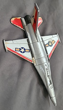 General Dynamics F-16 Fighting Falcon Jet Aircraft Diecast Replica Road Champs
