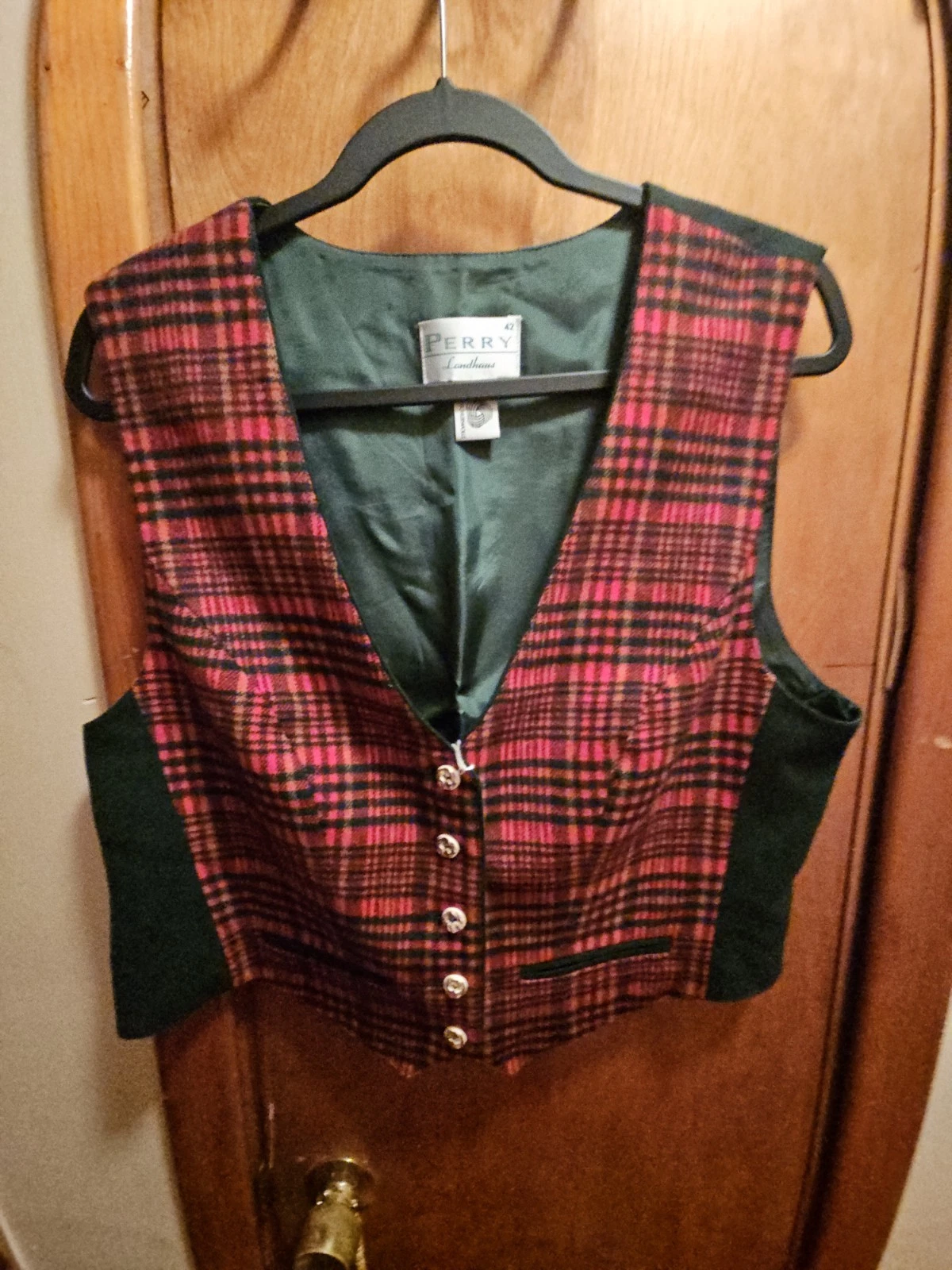 PERRY Landhaus Wool Plaid Vest Size 42 Vintage Made In Germany 100% Wool