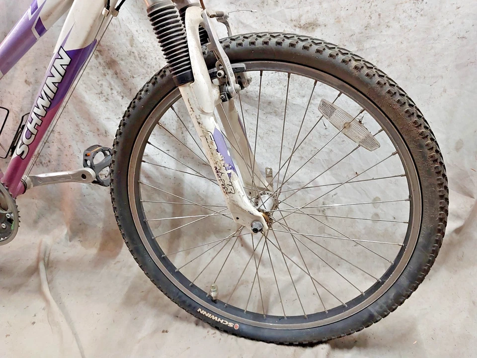 Bicicleta de MTB Schwinn Ranger 24FS 1995 24" para niños horquilla de suspensión rígida acero triple Foto 3 de 4