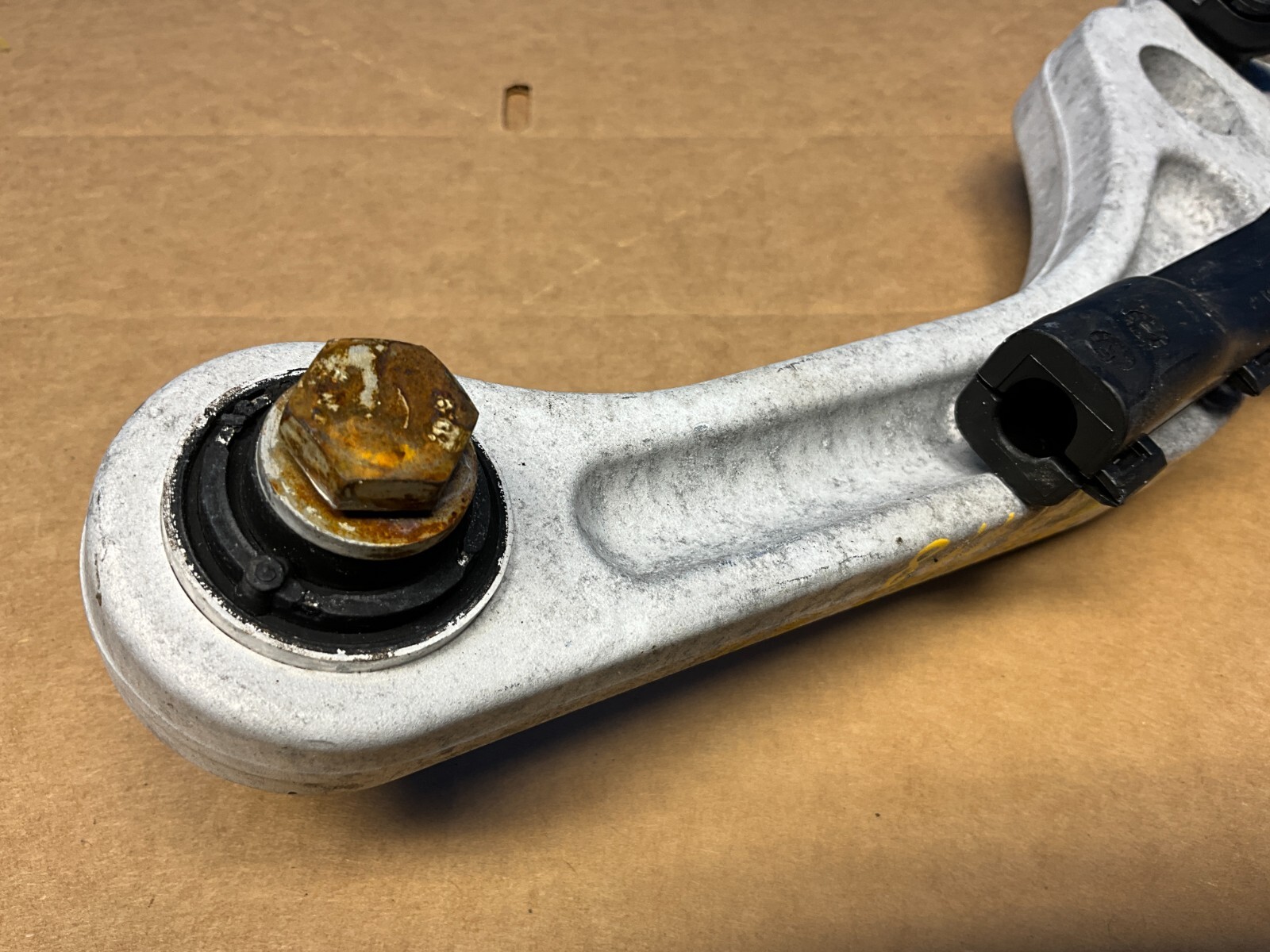 2006 - 2010 BENTLEY CONTINENTAL GTC REAR LEFT UPPER CONTROL ARM  OEM