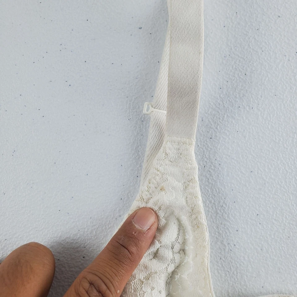 Бюстгальтер на косточках Wacoal Halo кружевной бесшовный литой регулируемый ремень 36D женский белый - Изображение 3 из 4