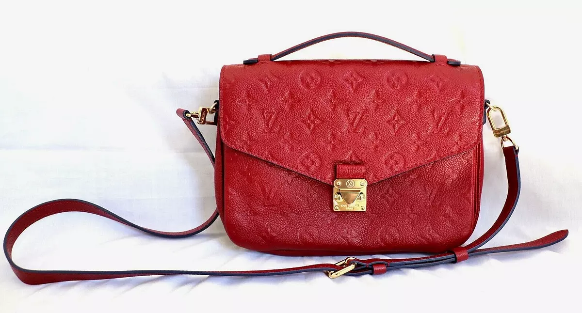 Louis Vuitton POCHETTE METIS simple crossbody handbags ladies bag