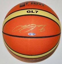 AUTO UDA LEBRON JAMES OLYMPIC MOLTEN BASKETBALL