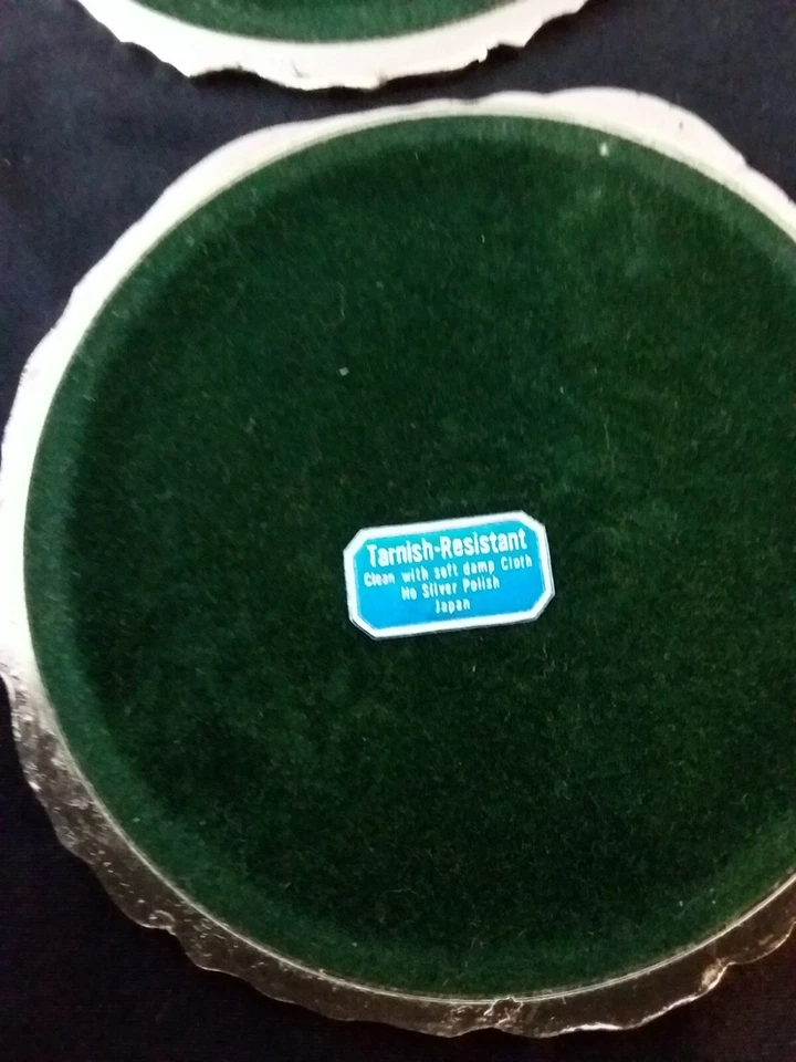 Holiday Poinsettia Coasters Wm A Rogers Oneida Set 6 Vintage Tarnish Resistant - Image 4 of 4