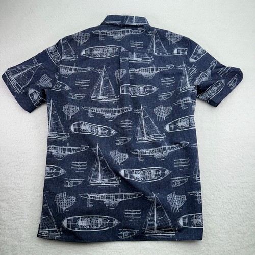 Chaps Shirt Mens Medium Blue Boats Ships Button Down Fishing Hawaiian Outdoor - Picture 8 of 9
