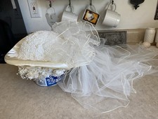 Vintage Wedding/Bridal Beaded Floral Headpiece Veil Hat White Ivory Formal