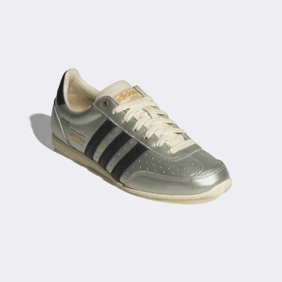 Adidas JAPAN   Women's  Fashion Sneakers Shoes JS4015