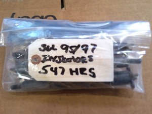 KUBOTA: PART # 1J508-53076 SVL95/97 INJECTORS GOOD USED TAKE OUTS 547 HRS