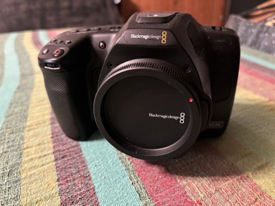 Blackmagic Pocket Cinema Camera 6K Pro (EF Mount)