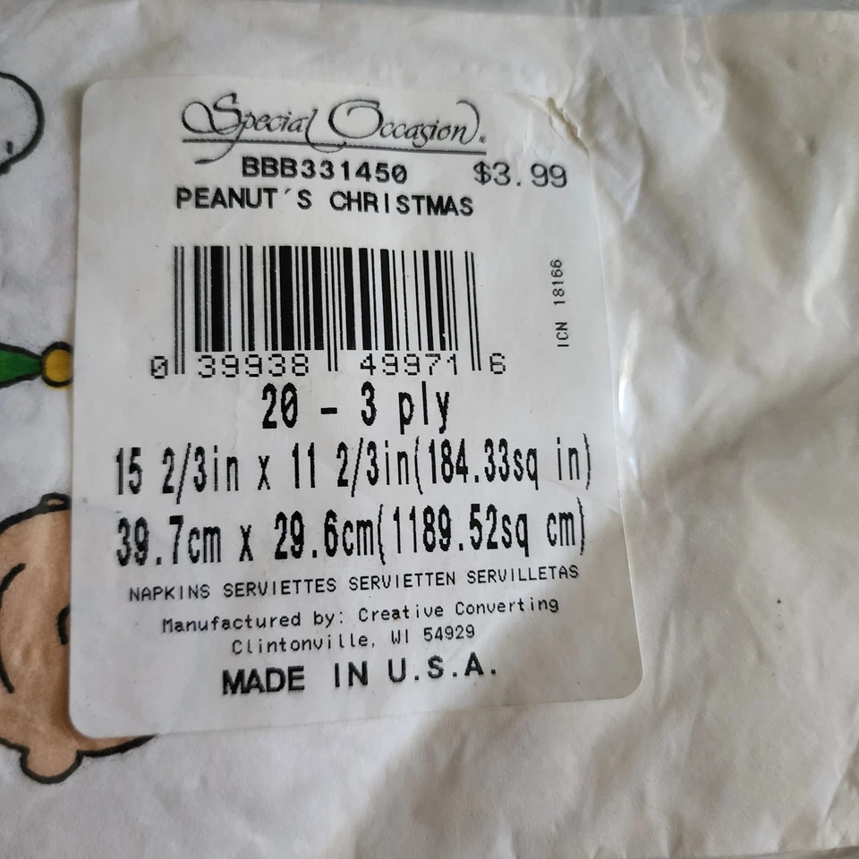 Peanuts Snoopy Christmas Dinner Party Napkins 20 Pack Supplies Holiday USA Made  - Image 3 of 3