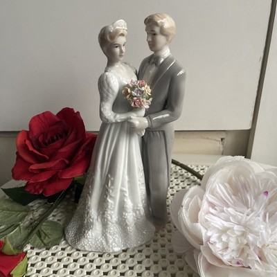 Yvonne Halton Hochzeitstorte Braut & Bräutigam 9'' Tortendeko oder Hochzeitsgeschenk