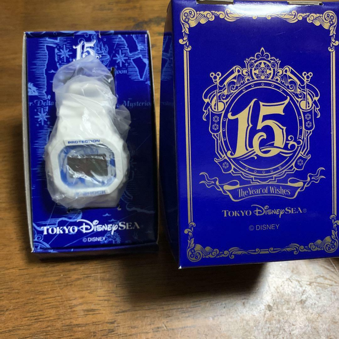 casio G-shock Tokyo Disney Sea 15th Anniversary DW-5600 Mickey