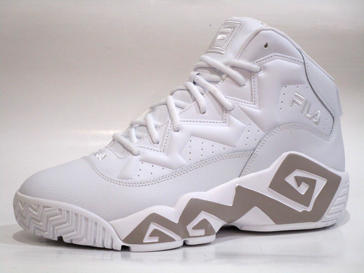 fila white basketball shoes