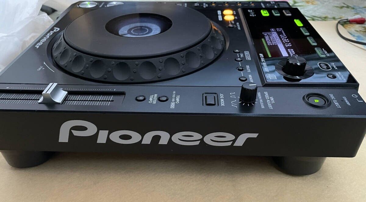 Pioneer DJ CDJ-850-K Multi Media Player Digital DJ Turntable Black