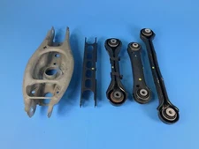 BMW E82 E90 E91 E92 128I 135I 325I 328I 335I LEFT OR RIGHT REAR CONTROL ARM SET