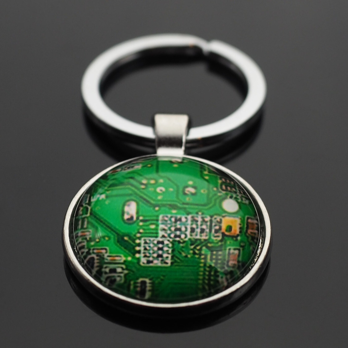 Circuit Board Computer Cybernetic CPU Chip Image Green Keychain Key ...