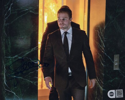 STEPHEN AMELL SIGNED PHOTO ARROW (13) FULL SIGNATURE ALSO SWAU