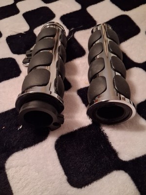 Chrome Rubber Hand Grips