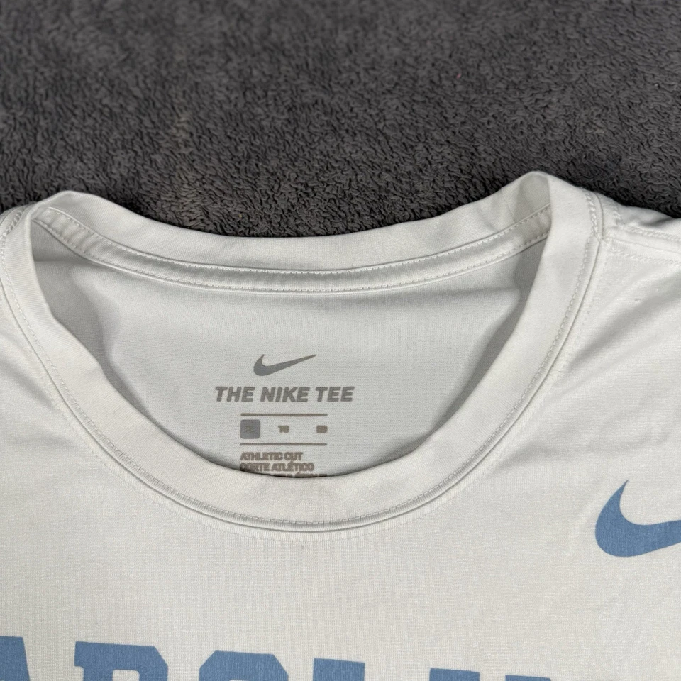 North Carolina Tar Heels Dri Fit White/Blue Tee Shirt Size XL  Athletic Nike - Image 4 of 4