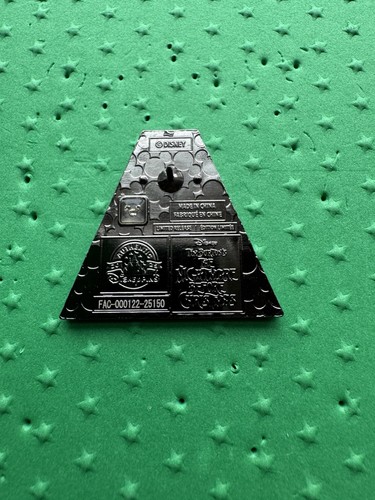 2025 Disneyland NBC Nightmare Before Christmas Mystery Pin Puzzle-Schock - Bild 2 von 2