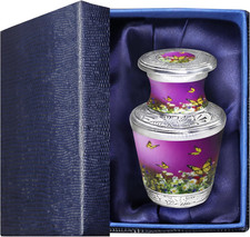 Small Keepsake Urns for Human Ashes, Mini Urn for Gifting to Loved Ones, Commemo
