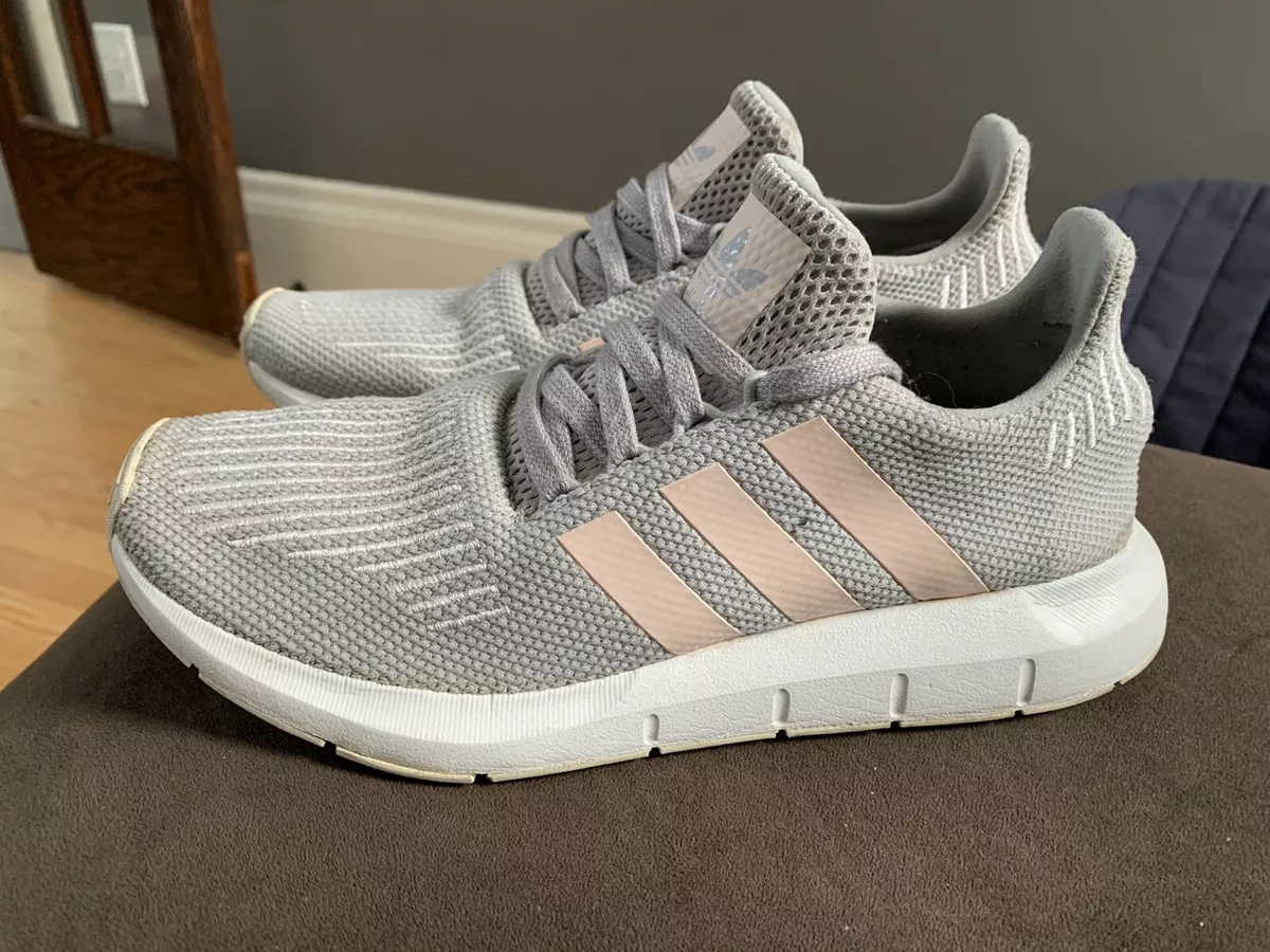 trolebús manual Pakistán ADIDAS Originals Swift Run Sneaker Grey Pink Size 8 Womens CG4140 | eBay