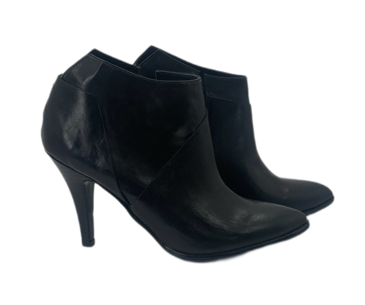 Carlos Women's Black Booties Size 10 Boots
