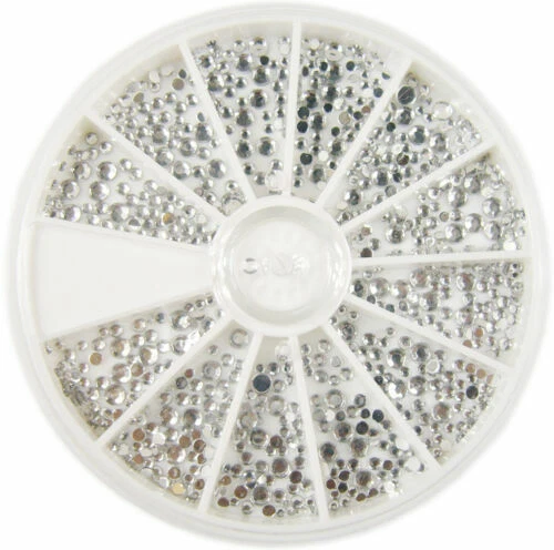 Metallische Nail-Art Instrumente aus Acryl