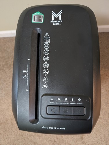 Member's Mark 12 Sheet Micro-Cut Paper Shredder -- 12MC model C249-A -- EUC