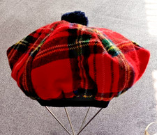 Tam o' Shanter Scottish Bonnet Wool with Toorie Pom-pom Plaid Hat