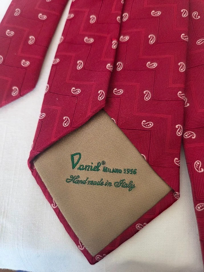 Corbata para hombre DANIEL MILANO 100 % seda ITALIA diseñador escalera borgoña con espejo Foto 3 de 4