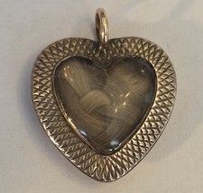 Victorian heart love token or mourning token with woven hair crystal 10k gold 