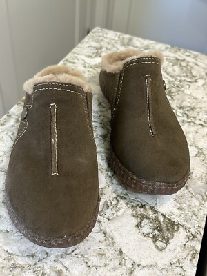 Clarks Caroline Step, Olive Suede, slide in, Size 9W,Womans, NEW IN BOX